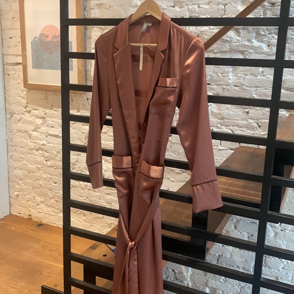 ASOS. Pajama style satin jumpsuit. Mauve/ Dusty Pink - Picture 4 of 4